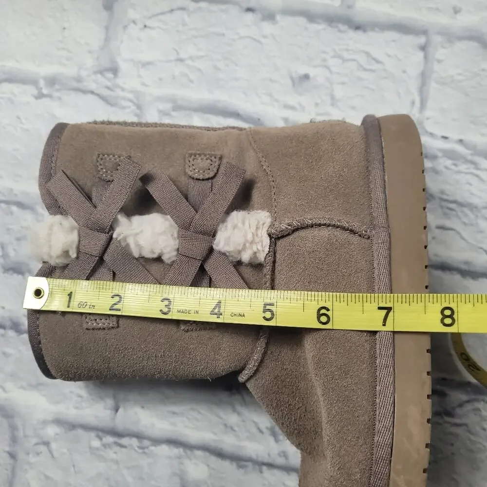Koolaburra by Ugg Victoria Short Suede Boots with Bows size 4